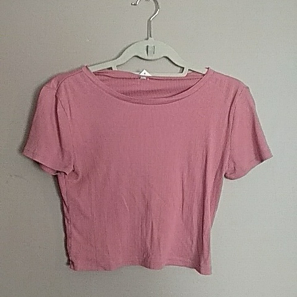 Ladies ribbed top size medium